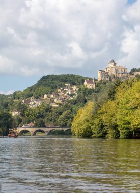 Castelnaud, Dordogne, Fransa - 7 Eylül 2018: Castelnaud Şatosu, Castelnaud-la-Chapelle, Dordogne, Aquitaine, Fransa