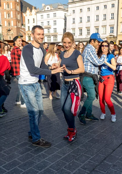 Cracovia Polonia Marzo 2019 Día Internacional Flashmob Rueda Casino Varios — Foto de Stock