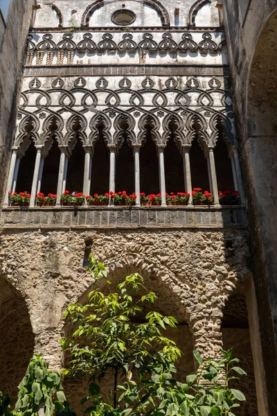 Ravello Italy June 2017 View Gothic Cloister Columns Villa Rufolo — Stock Photo, Image