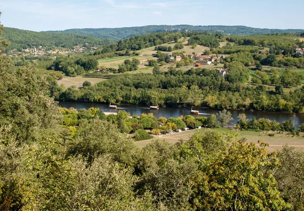 Turistbåtar Franska Kallas Gabare Floden Dordogne Roque Gageac Aquitaine Frankrike — Stockfoto