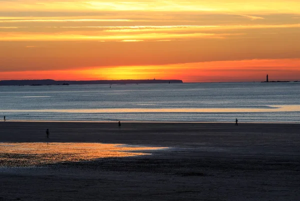 Belleza Vista Del Atardecer Desde Playa Saint Malo Bretaña Francia —  Fotos de Stock