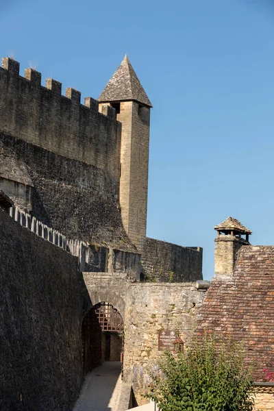 Beynac Cazenac Франція Вересня 2018 Середньовічний Chateau Beynac Піднімається Вапнякову — стокове фото