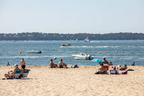 Arcachon Francia Settembre 2018 Gente Gode Una Giornata Sole Una — Foto Stock