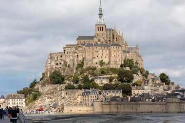 Le Mont-Saint-Michel, Fransa - 13 Eylül 2018: Mont-Saint-Michel, ünlü manastır, Normandiya, Fransa