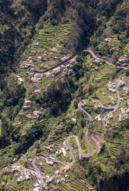 Rahibeler Vadisi, Portekiz, Madeira Adası 'ndaki Curral das Freiras.