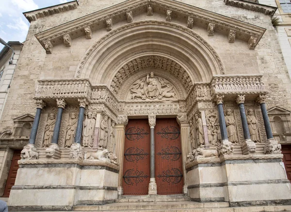 Fachada Oeste Catedral Saint Trophime Arles França Bouches Rhone França — Fotografia de Stock