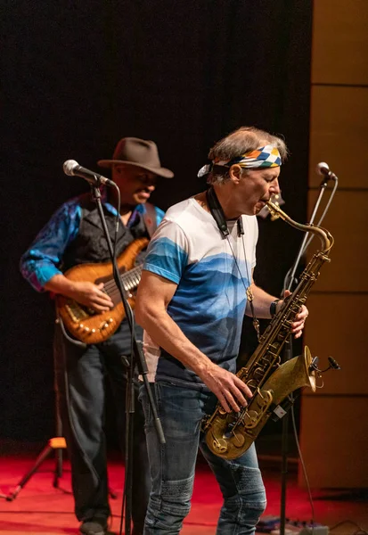 Cracow, Polonya - 9 Temmuz 2019: Bill Evans ve Spy Killers Krakow Yaz Caz Festivali'nde Manggha Japon Sanat ve Teknoloji Müzesi'nde sahnede. Polonya