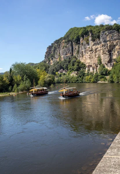 Roque Gageac Dordogne Frankrijk September 2018 Kanovaren Toeristenboot Het Frans — Stockfoto