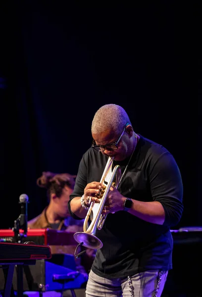 Kraków Polska Lipca 2019 Terence Blanchard Collective Scenie Muzeum Japońskiej — Zdjęcie stockowe