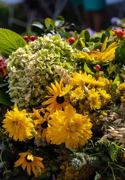 Floristic Bouquet Flowers Herbs Fruits Symbol Summer — Stock Photo, Image