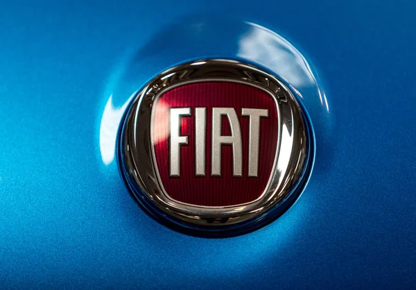 Krakkó Lengyelország Május 2019 Fiat Sorompó Logo Vértes Autó Jelenik — Stock Fotó