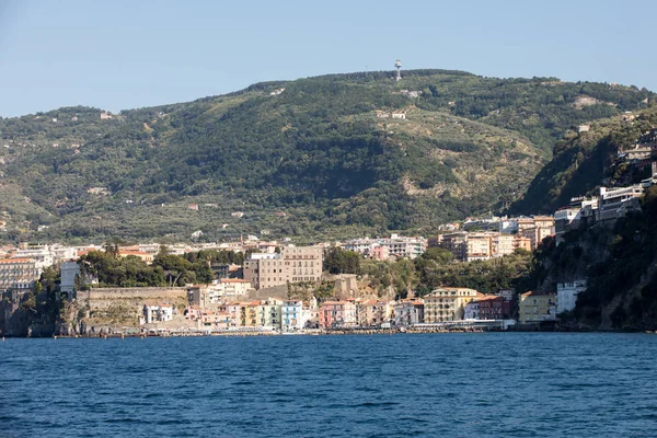 Città Sorrento Vista Dall Acqua Campania Italia — Foto Stock