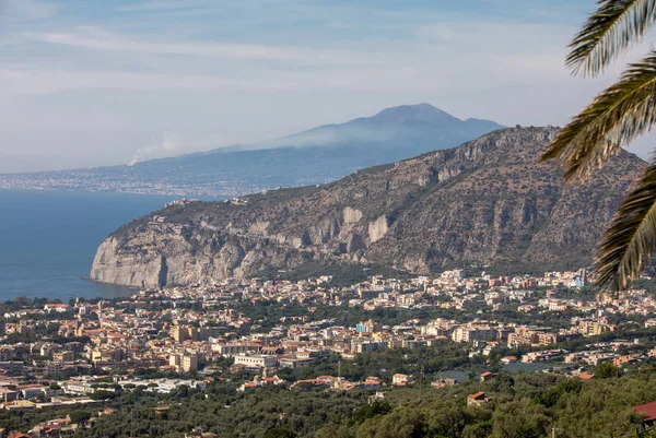 Sorrento Italien Flygfoto Över Sorrento Och Neapelbukten — Stockfoto