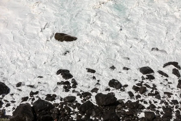 Una Spiaggia Rocciosa Sulla Costa Nord Madeira Portogallo — Foto Stock