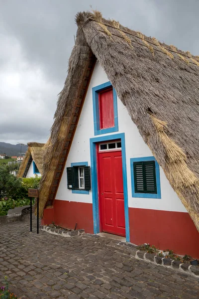 Santana Madère Portugal Avril 2018 Maison Rurale Traditionnelle Santana Sur — Photo