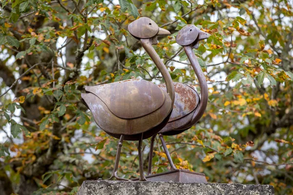 Domme France September 2018 Symbolic Geese Statue Domme 阿基坦 多隆省 — 图库照片