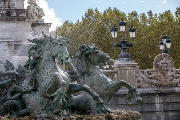 Bordeaux Frankrike September 2018 Esplanade Des Quinconces Fontän Monument Aux — Stockfoto