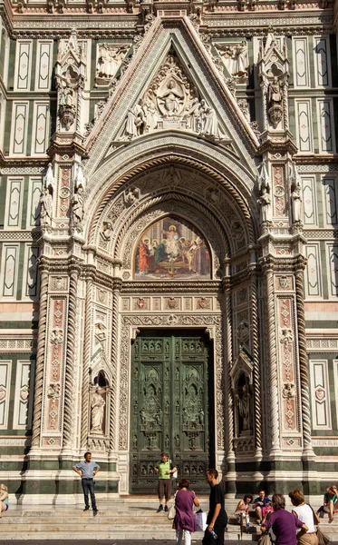 Florencie Itálie Září 2011 Fasáda Katedrály Santa Maria Del Fiore — Stock fotografie