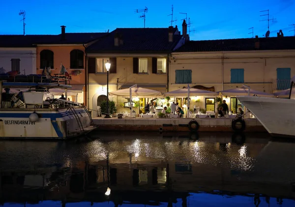 Cesenatico Emilia Romagna Itália Setembro 2019 Vista Noturna Canal Portuário — Fotografia de Stock