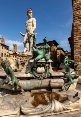 Bartolomeo Ammannati 'nin Neptün Çeşmesi, Piazza della Signoria, Floransa, İtalya