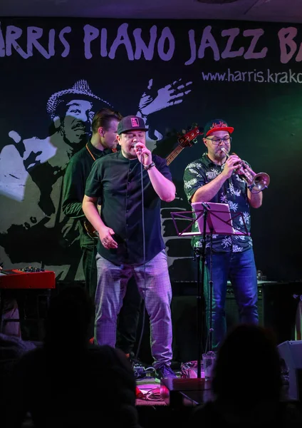 Cracow Poland July 2020 Eskaubei Και Tomek Nowak Quartet Παίζουν — Φωτογραφία Αρχείου