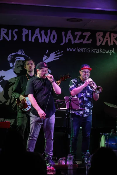 Cracow Poland July 2020 Eskaubei Και Tomek Nowak Quartet Παίζουν — Φωτογραφία Αρχείου