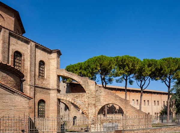 圣维塔利大教堂是西欧早期基督教拜占庭艺术最重要的例子之一 位于意大利埃米利亚 罗马纳地区的拉文纳 — 图库照片