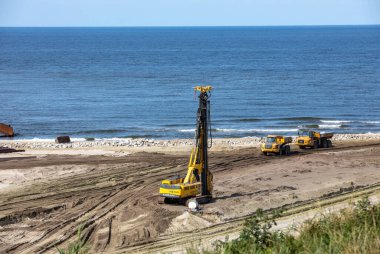 Vistula Spit, Polonya - 11 Eylül 2010: Polonya 'da resmi adı Nowy Swiat kanalı olan Vistula Spit kanalının yapımı