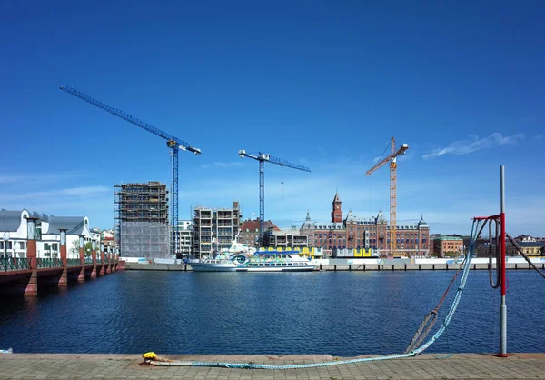 Helsingborg Švédsko Května 2018 Velké Staveniště Několika Jeřáby Budujícími Nový — Stock fotografie