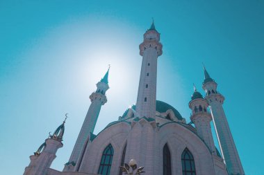 Kul Sharif 'in ilginç görünümü