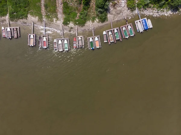 Embarcadero Madera Con Botes Colores Foto Del Dron Aéreo — Foto de Stock