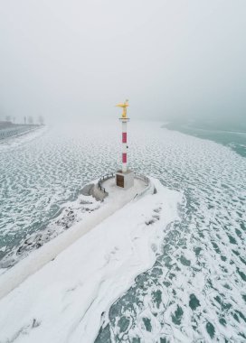 Sisli kış limanındaki Siofok, Macaristan
