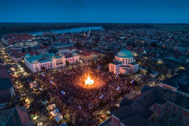 Mohacsi Busojaras karnaval için Bahar selamlar