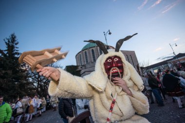 Mohacsi Busojaras karnaval bahar için 