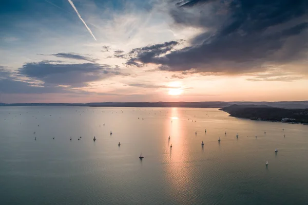 Foto aérea com barcos à vela — Fotografia de Stock