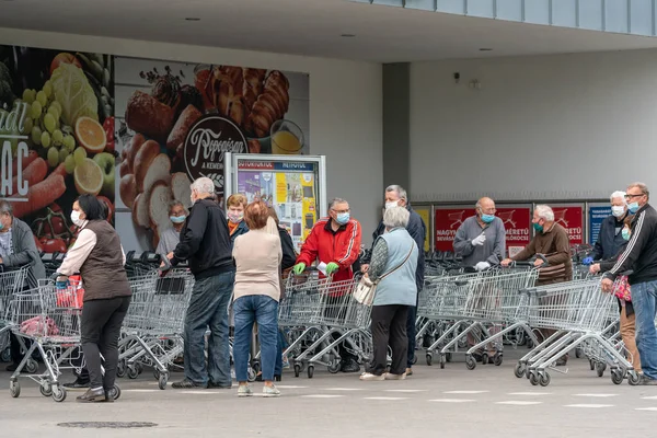 Pecs May Old People Shopping Street May 2020 Pecs Hungary — Stock Photo, Image