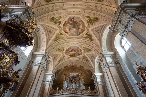 Церковь Тоскане — стоковое фото