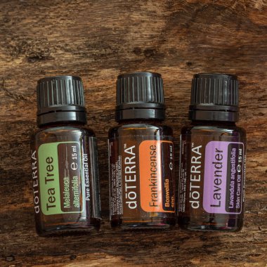Pecs / Hungray - Aug 05 2020 - Günlük kullanım için Doterra Esnecessary Oils 'in resimsel editoryal görüntüsü