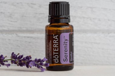 Pecs / Hungray - Aug 05 2020 - Günlük kullanım için Doterra Esnecessary Oils 'in resimsel editoryal görüntüsü