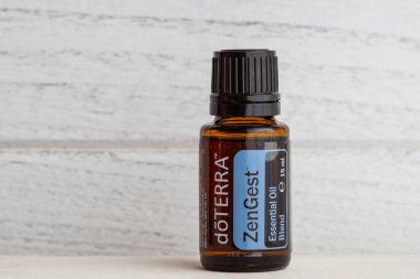 Pecs / Hungray - Aug 05 2020 - Günlük kullanım için Doterra Esnecessary Oils 'in resimsel editoryal görüntüsü