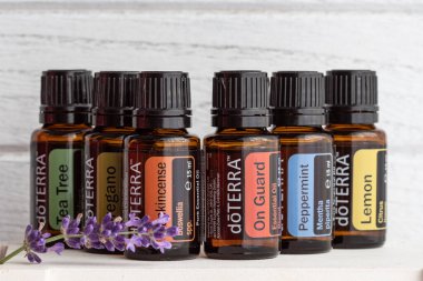 Pecs / Hungray - Aug 05 2020 - Günlük kullanım için Doterra Esnecessary Oils 'in resimsel editoryal görüntüsü