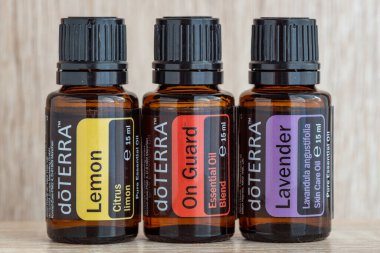 Pecs / Hungray - Aug 06 2020 - Günlük kullanım için Doterra Esnecessary Oil 'in resimsel editoryal görüntüsü