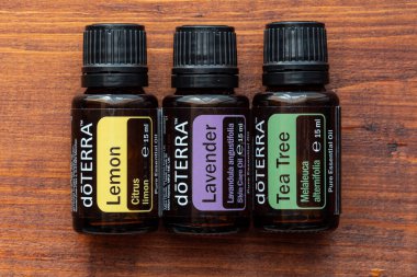Pecs / Hungray - Aug 06 2020 - Günlük kullanım için Doterra Esnecessary Oils 'in resimsel editoryal görüntüsü