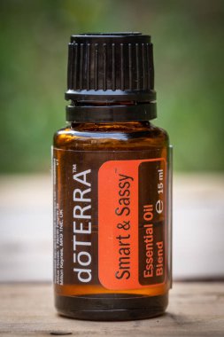 Pecs / Hungray - Aug 06 2020 - Günlük kullanım için Doterra Esnecessary Oil 'in resimsel editoryal görüntüsü