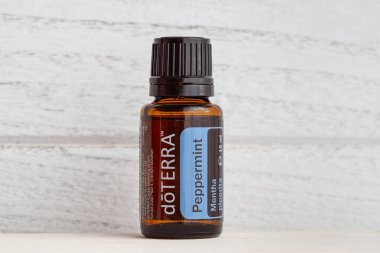 Pecs / Hungray - Aug 05 2020 - Günlük kullanım için Doterra Esnecessary Oils 'in resimsel editoryal görüntüsü