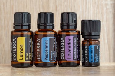 Pecs / Hungray - Aug 06 2020 - Günlük kullanım için Doterra Esnecessary Oil 'in resimsel editoryal görüntüsü
