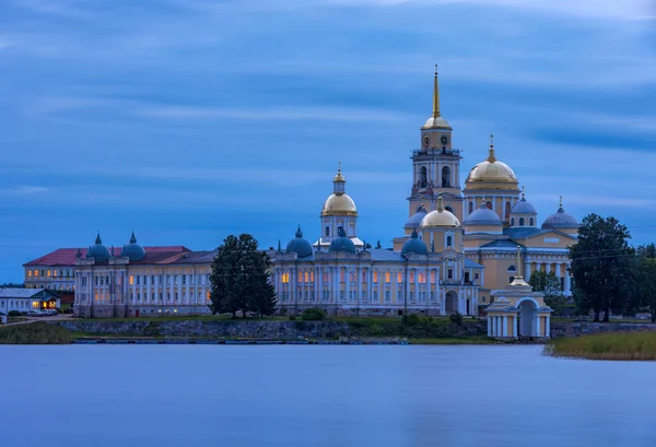 Nilo Stolobensky Klasztor Znajduje Się Regionie Twerskim Jeziorze Seliger Rosja — Zdjęcie stockowe