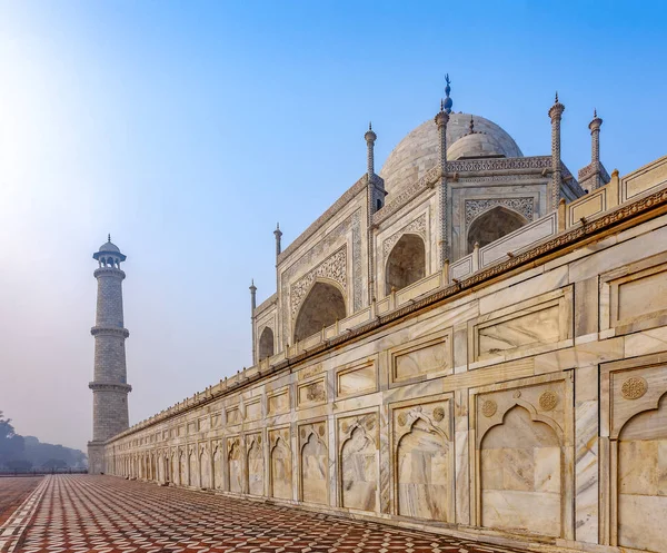 TTaj Mahal, India - frammento architettonico e dettagli del Grand Palace — Foto Stock