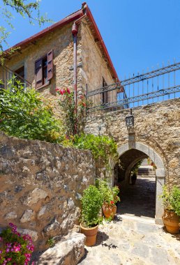 Manastır Kremaston, Crete, Yunanistan