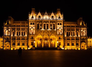 Budapeşte, Macaristan - 08 Aralık 2018: Gece Budapeşte Macaristan Parlamentosu'nun. Fotoğraf resim